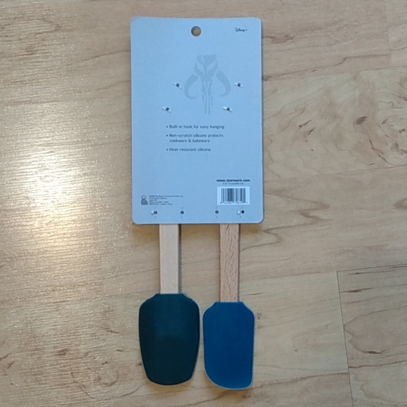 Star Wars Mandalorian Grogu Kitchen Silicone Spatula and Spoon Set - Picture 5 of 7